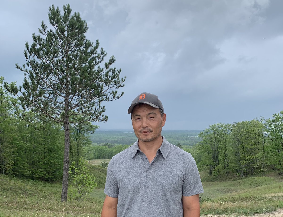 bonbonsandbooks's tweet photo. Hubby #upnorth #puremi #graylingmi ✨ https://t.co/3SkpmAmXNI