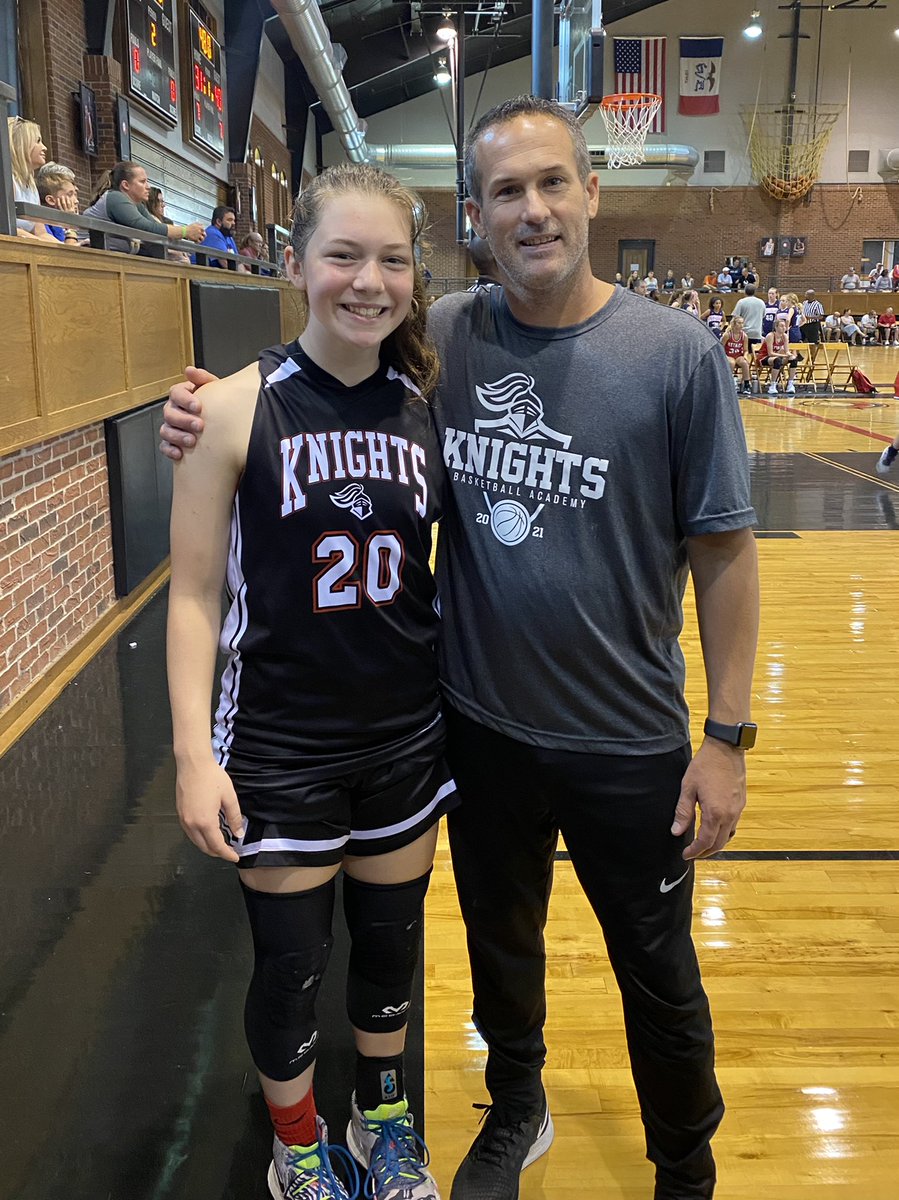 NatashaOlufson's tweet photo. Knights Bball Academy 2026 went 3-2 in the last summer bball tourney in Des Moines/Ames, Iowa! This group has been so fun to watch this year and I can’t wait to see what is ahead for all of them!! ❤️🏀🖤 @KBA2026 @KBAfamily @DanRolfes @WUhoops @PeytonOlufson #Kbafamily #2026 https://t.co/h9gTk7TovO