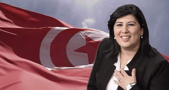 البطلة الوطنية اللى وقفت بكل قوة ضد حكم الإرهابيين… 

عظيمات تونس....  ✌️♥️#تونس_تعود