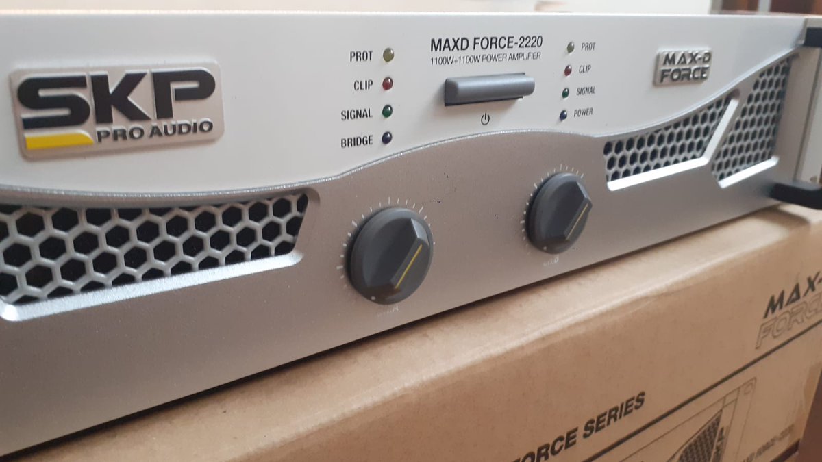 proavilasound's tweet photo. POTENCIA SKP MAX D FORCE 2220 
#SKP #MAXDFORCE #PartyMusic #Musica #Music #Dj #DjArgentina #Deejay #Party #Fiesta #Sonido #Iluminacion #Djs #Pioneer #Records #Productor #Like #Follow #Mixing #Remix #Potencia #Sound #Beatmaker #Produccion https://t.co/mAE2Xj2VrI
