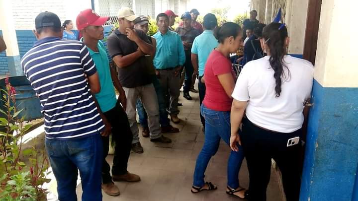 CxLibertad's tweet photo. Ciudadanía de los municipios del departamento de Jinotega acuden a verificarse a sus centros de votación.
#YoMeVerifico https://t.co/5HggAG00Q0