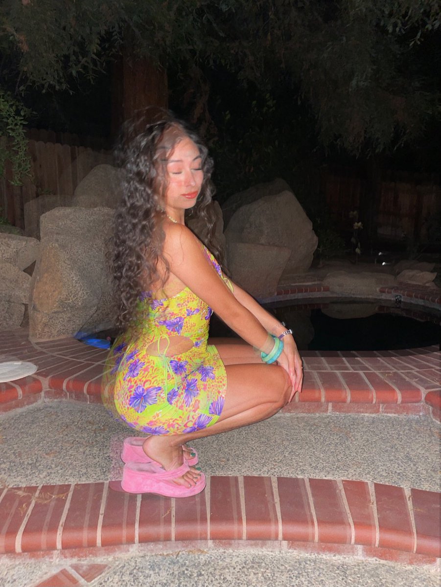 ⋆ tori ⋆ tweet media