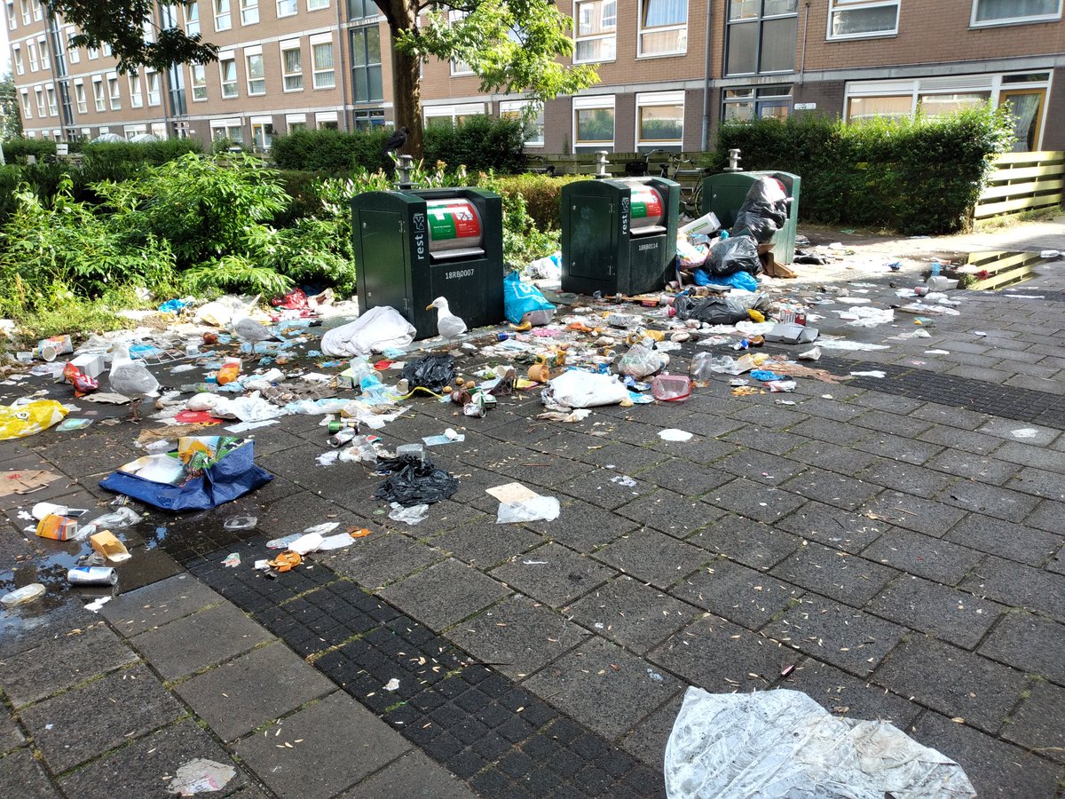 Ashevini's tweet photo. @regio15 In Laak hetzelfde  probleem https://t.co/z6dZRp7T1n