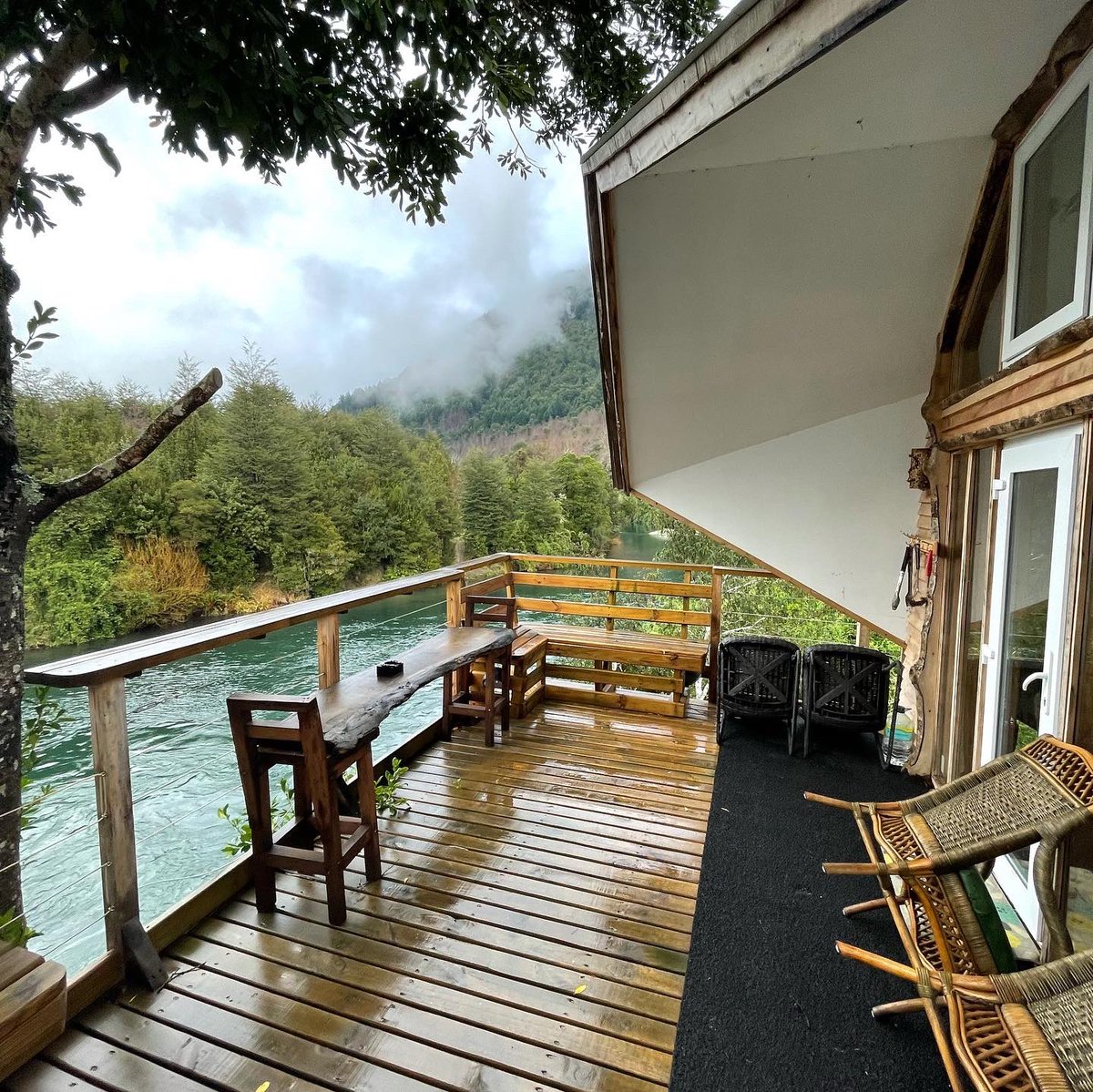 pucontours1's tweet photo. Feliz de anunciar la pronta inauguración de nuestro Lodge a orillas del Río Liucura 
Un nuevo concepto en vacaciones de aventura en la zona de #pucon 
#lodge #aventura #lujo #naturaleza @Sernatur @awolleter @Villatron1 @JLUriarteC https://t.co/w259cK7Z5x
