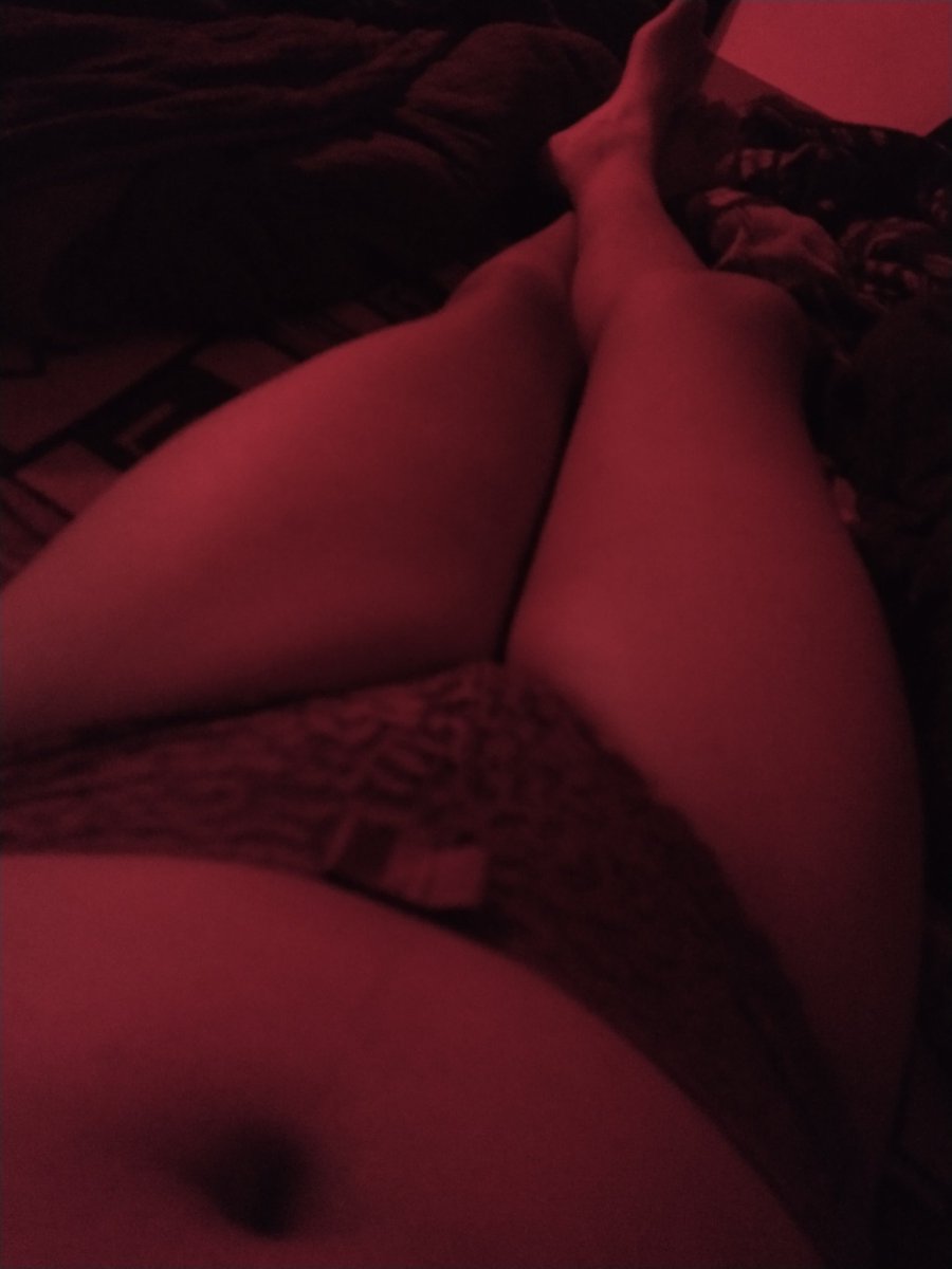 luis_dgo21's tweet photo. #trapitos #trapboi #trapit #femboytrap #Femboy #sissys #crossderesser
#muslos
Me encanta mi ropita y mi foco :3 https://t.co/vtAV02DX7z