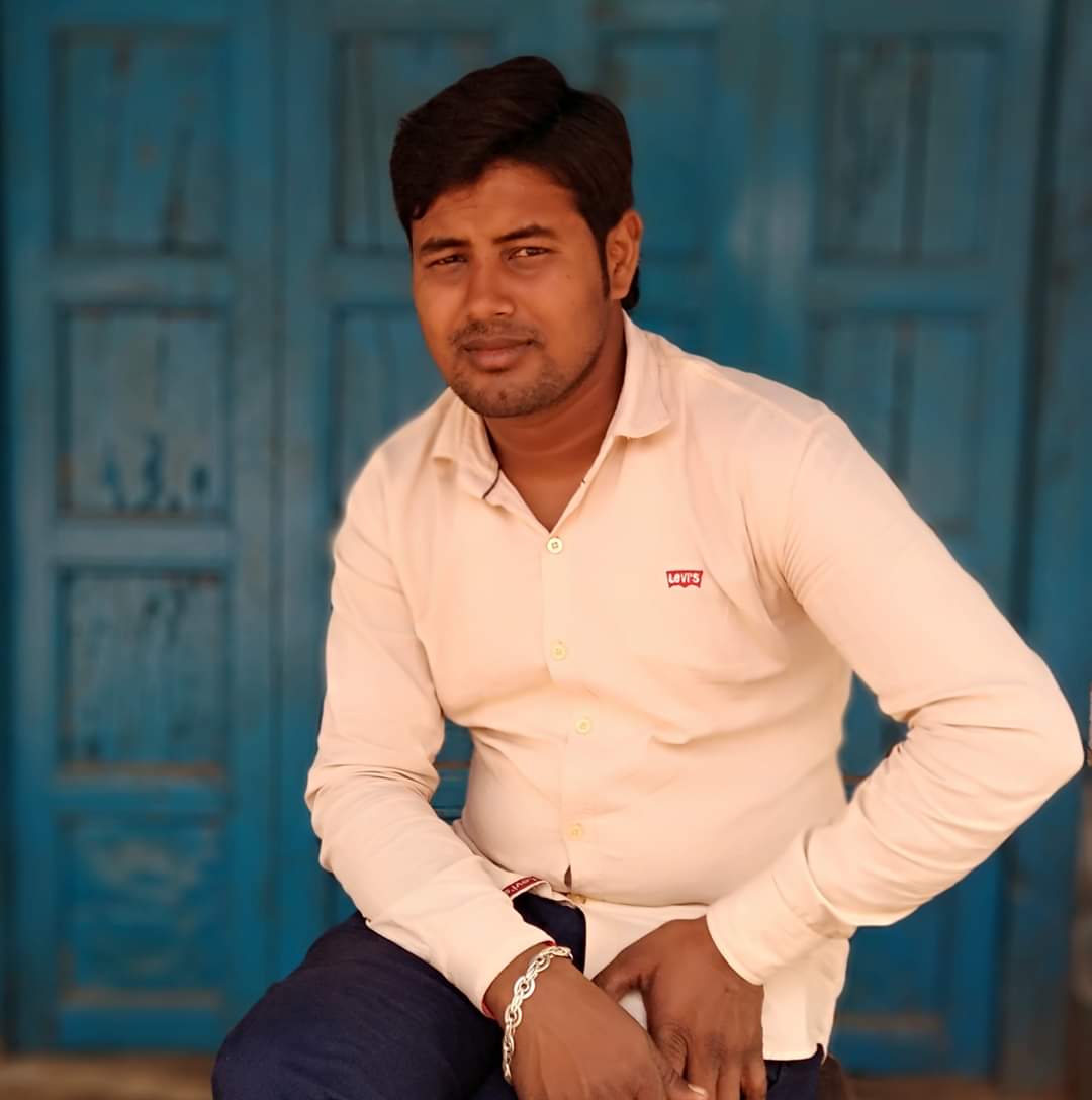 आप सभी को पवित्र श्रावण मास के प्रथम सोमवार की शुभकामनाएं
देवाधिदेव महादेव से प्रार्थना है कि सम्पूर्ण विश्व का कल्याण करें हर हर महादेव भोलेनाथ की कृपा आपके और आपके परिवार पर बनी रहे
🙏🙏🙏🙏🙏