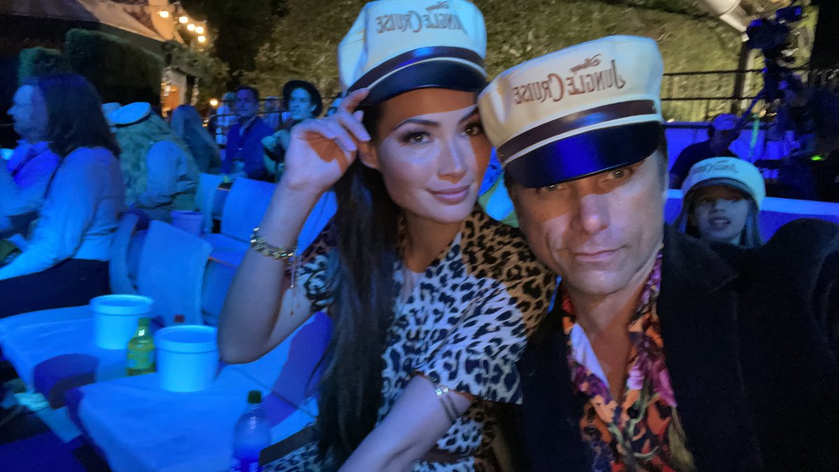JohnStamos's tweet photo. WILD night at the premiere of @JungleCruise @junglecruise  Thanks to our friends at @Disneyland - and check out the movie, it's a thrill RIDE from soup to nuts! https://t.co/qV7sgApuod
