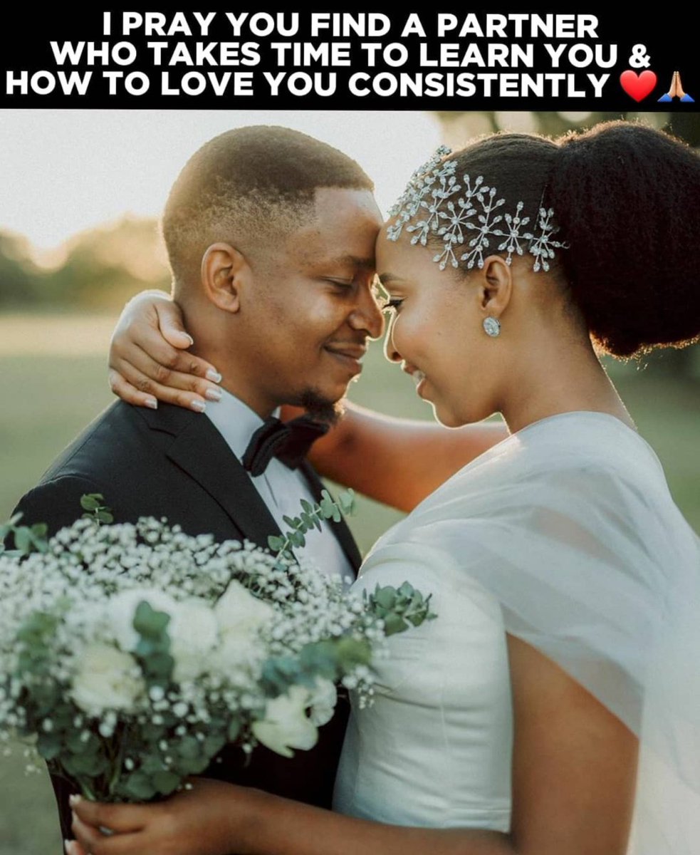 RwandanWedding's tweet photo. Happy New week ❤️
#love #weddings #rwandanwedding https://t.co/rhNqSgZnj1