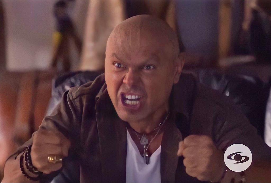 Pero Diego, a Viña y a Carla tenía que mandarle el pulpoooooo. #MasterChefCelebrity