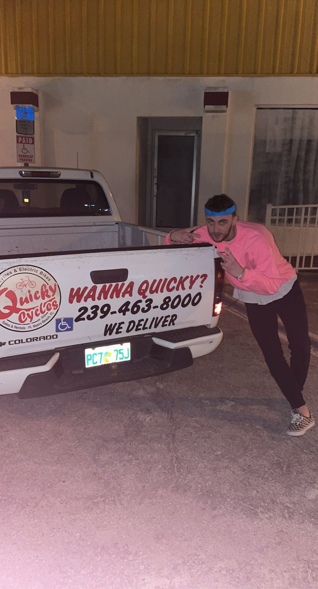 D_Breezy10's tweet photo. Saw this truck while in Florida for my good friend Kory’s bachelor party. She ain’t no lifted diesel but she’s got character… also ladies please hmu I’m down so bad😩 #character #homegrown #downbad #superquick https://t.co/xLvNgf5MWx
