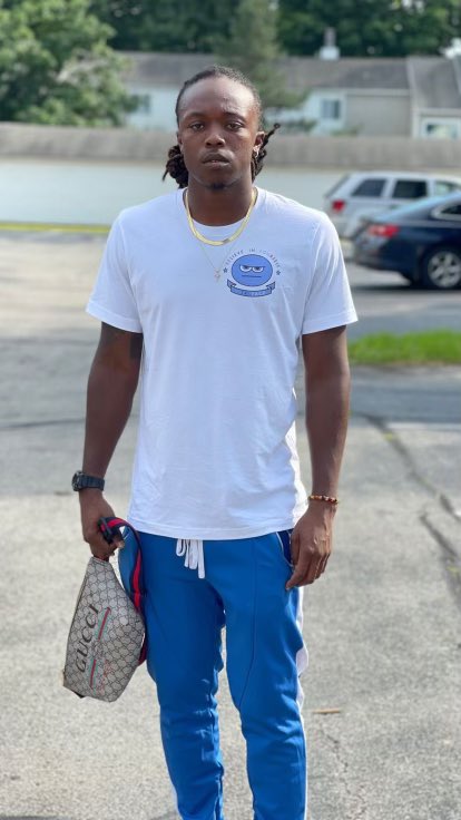 TheTRIFACEBrand's tweet photo. #CustomerPost 💧 The "UNC-23❄️" Tee in stock now at https://t.co/0zIoAKr1tH New vSS3 Collection Just Dropped‼️ https://t.co/4m0n7mPgn6