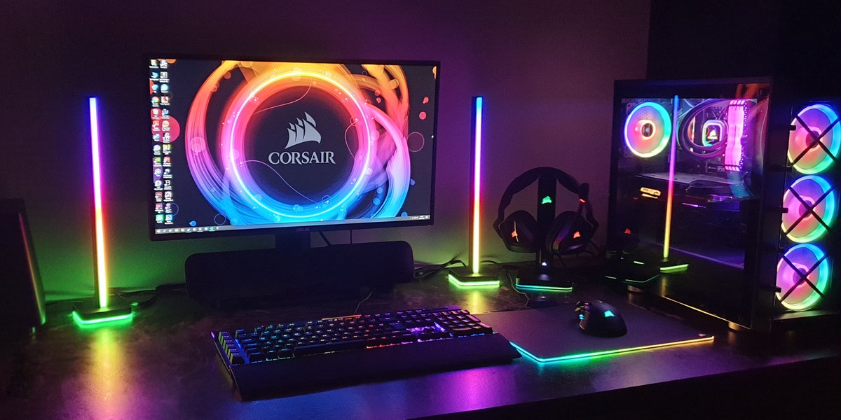 CORSAIR's tweet photo. If you could take ONE thing from this setup and add it to yours, what would it be?

📷 aeromachinator https://t.co/GF7g77Tsbr