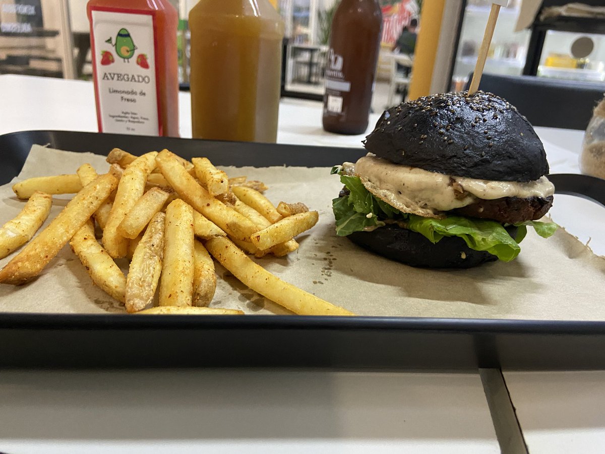 Maru🍒 tweet media