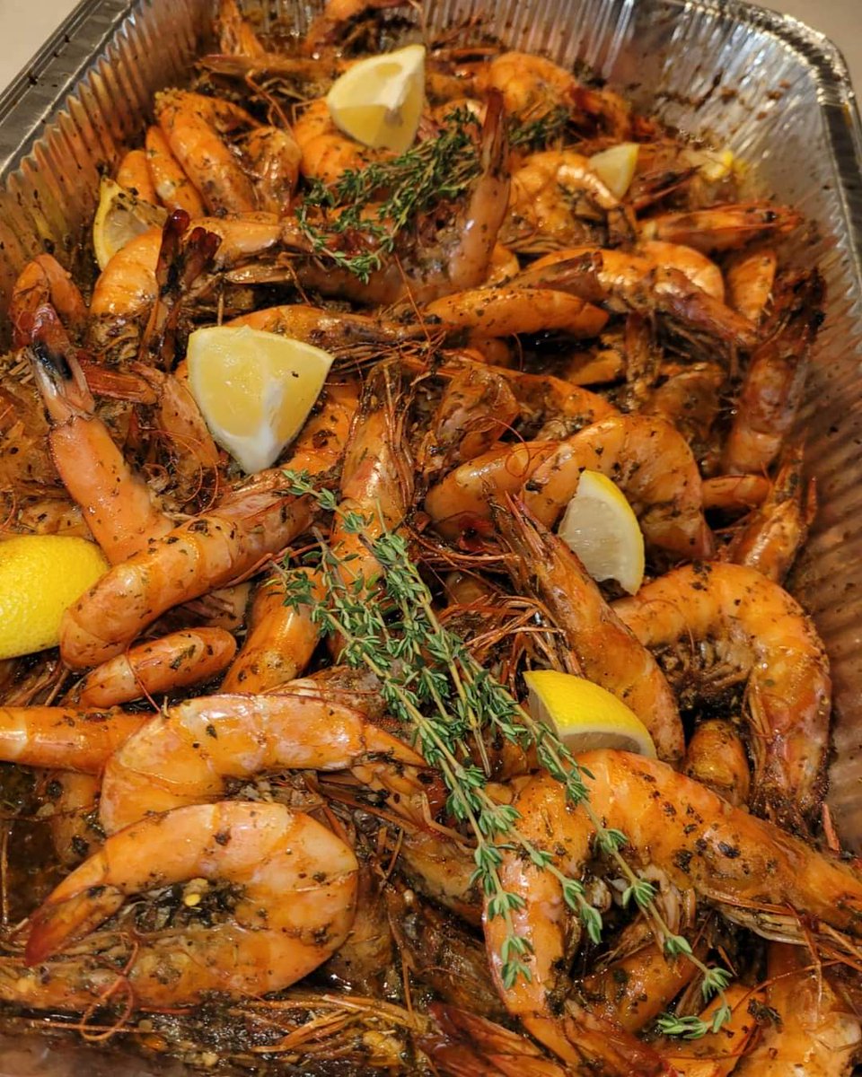 SeasonsofLouisi's tweet photo. *NOLA Bbq Shrimp

#ChefTee #ChefBlackBeauty #NewOrleansFood #NolaEats #NolaFood #NolaPrivateChef #NolaCaterers #SeasonsOfLouisiana #ImWorking #TravelingChef #FlyMeIn https://t.co/oxw8LXT4bj