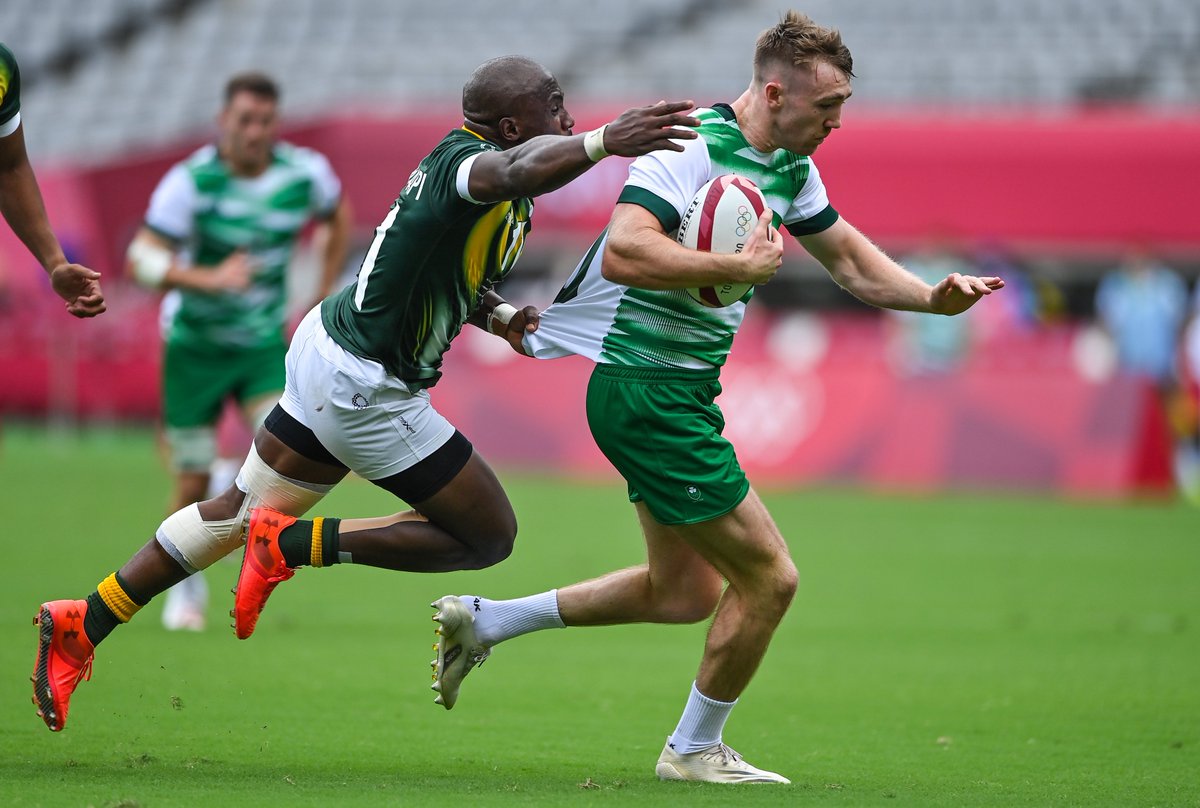 SuperSportTV's tweet photo. FT | South Africa 33-14 Ireland

🇿🇦 The Blitzboks got their #Tokyo2020 campaign off to a great start after a strong performance over Ireland 🏉 https://t.co/WyIH1JoYCU