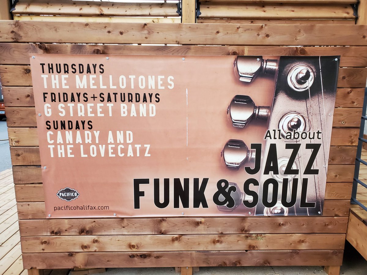nadia168's tweet photo. Every Sunday from 7:00 - 10:00 pm, listen and dance to the live music of "The Canary and the Lovecatz". Absolutely, happy place to be! See you next Sunday! https://t.co/UPuvvrkngj
