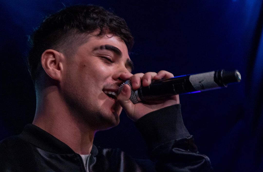 yolotzin_rm's tweet photo. La evolución de Jos es hermosa, pero lo más hermoso es que sigue disfrutando el escenario como el día uno

@JosDice te admiro demasiado, gracia spor no rendirte y seguir dándonos música 

#FreshJosCanela #HoyMeSientoFRESH https://t.co/7wrUSFwPPk