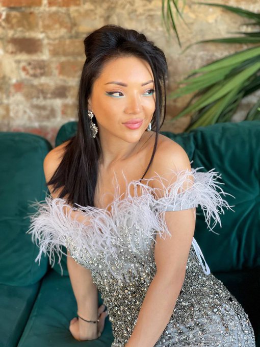 I believe that dresses make a girl more delicate and feminine. Moreover I really like to play with looks<a href="/tag/lingerie"class="tags"><span>#lingerie</span></a><a href="/tag/love"class="tags"><span>#love</span></a><a href="/tag/model"class="tags"><span>#model</span></a><a href="/tag/girl"class="tags"><span>#girl</span></a><a href="/tag/music"class="tags"><span>#music</span></a><a href="/tag/photo"class="tags"><span>#photo</span></a><a href="/tag/asian"class="tags"><span>#asian</span></a>