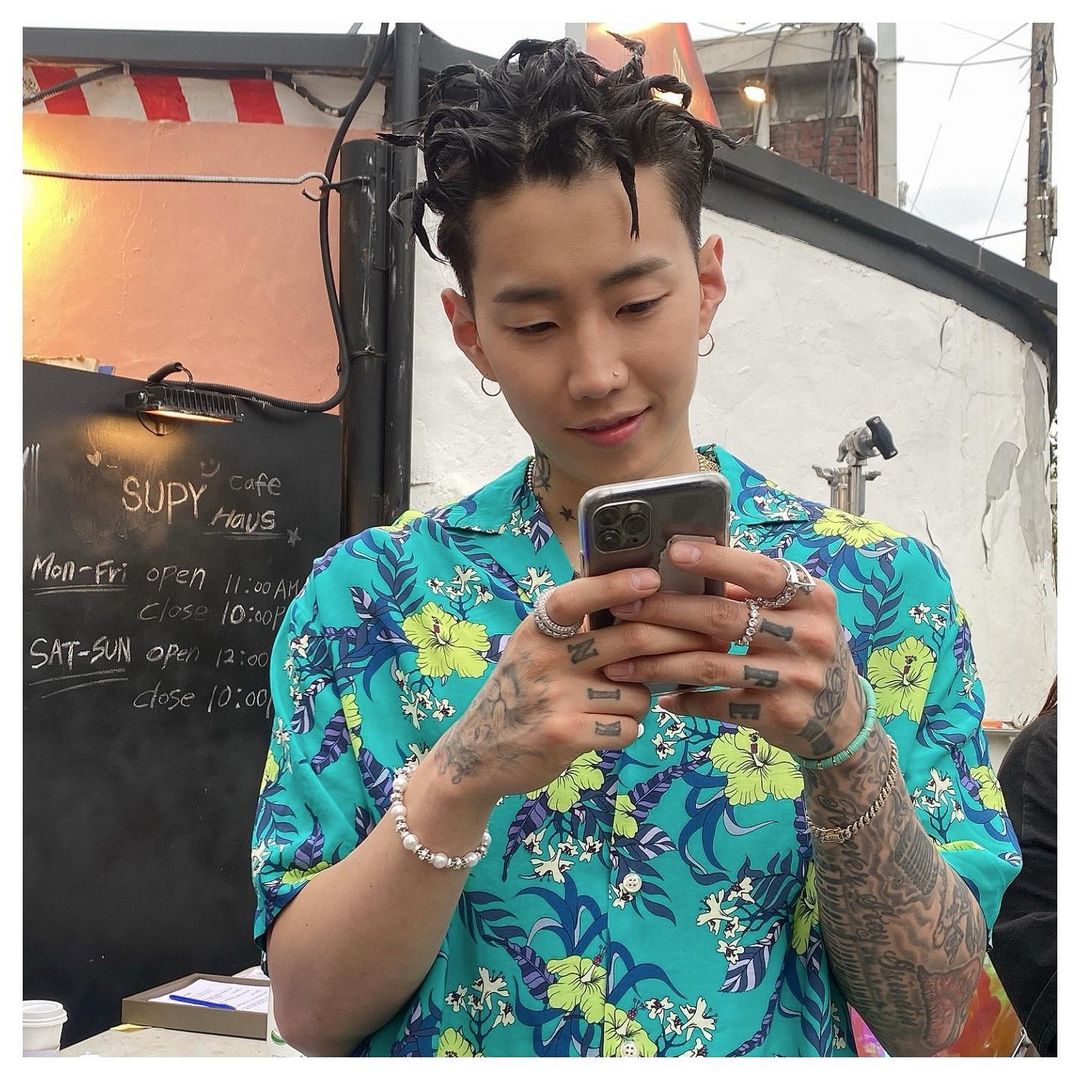 BrazilJaebum's tweet photo. Your hair looks so beautiful🛐🥴❤️ @JAYBUMAOM #aksjaypark https://t.co/BQL4N9QFcF