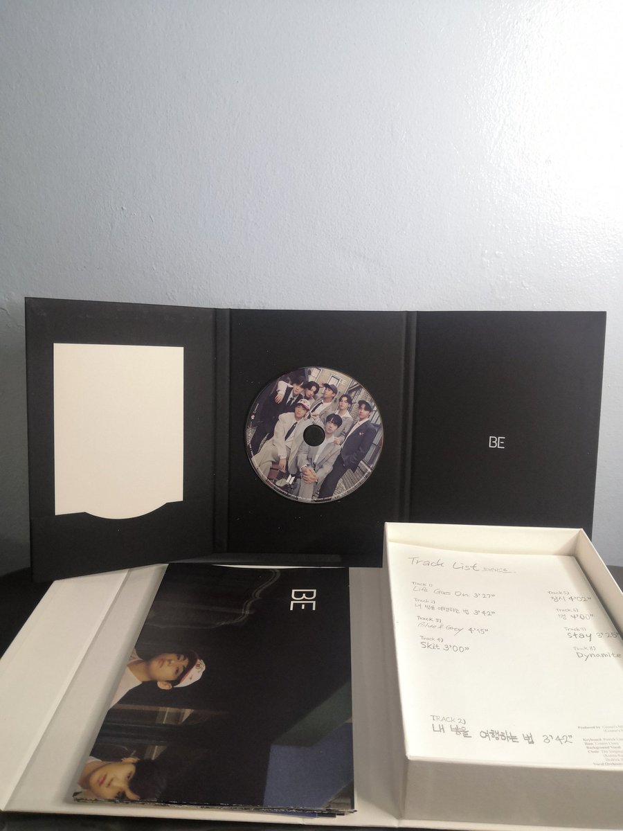 🇵🇭 wts lfb official bts merch ph 🇵🇭 BE (DELUXE EDITION) - pcs not included - poster is included - for other inclusions, please see below - pm me for price list and other info