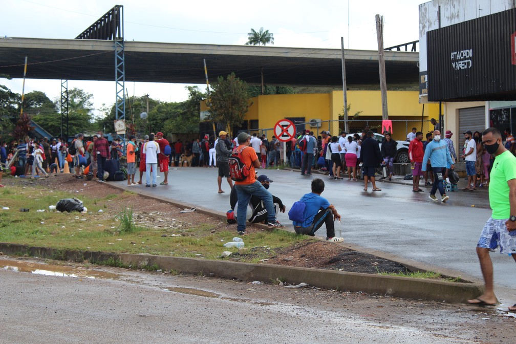 ecotalvora's tweet image. nueva oleada d venezolanos huyendo d #Venezuela procurando refugio en #Brasil (fotos d  G1 @OGloboPolitica en #Pacaraima #Roraima )