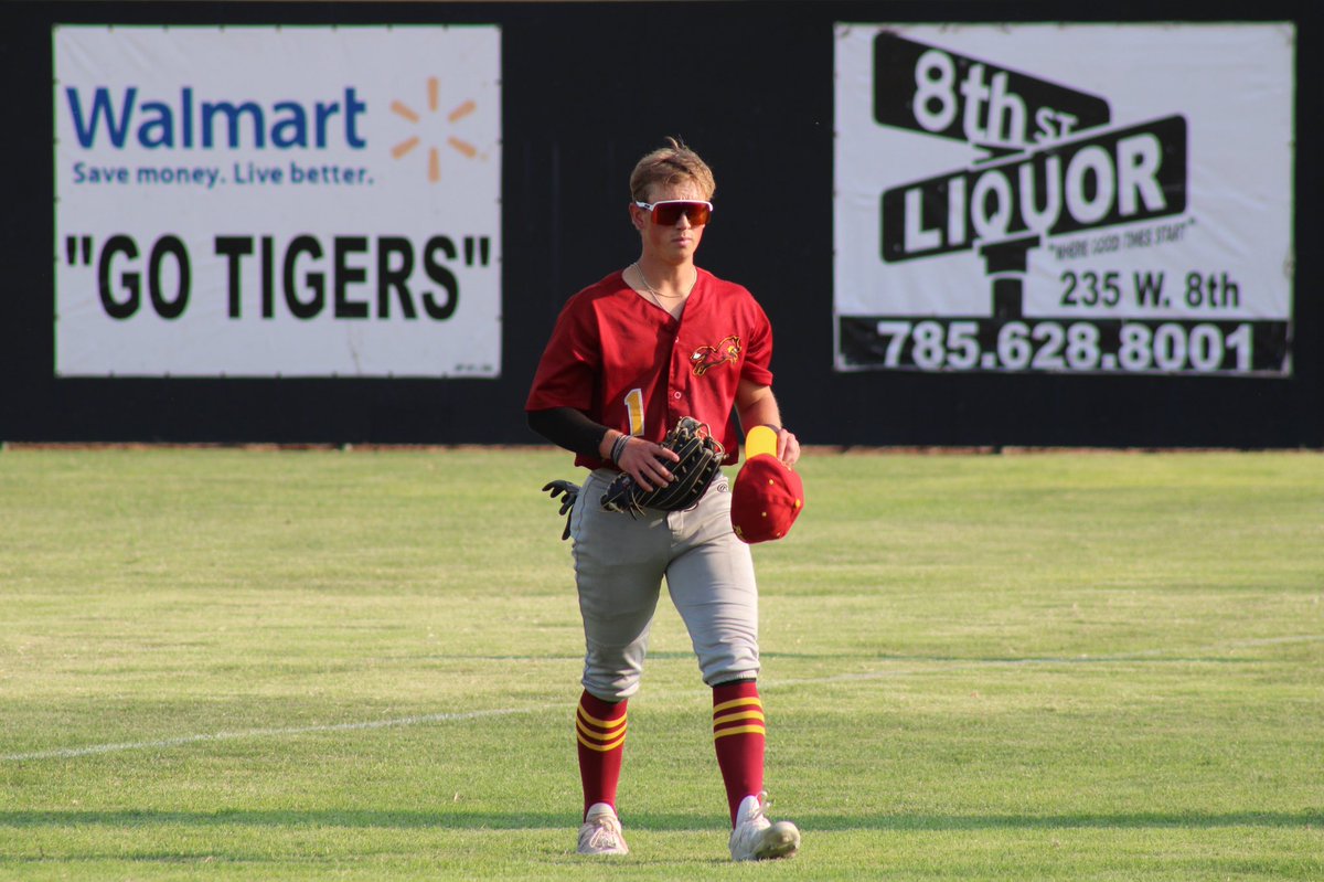 2021 Foxes Gold Glove Award: <a href="/HarryDenk4/">Harrison</a> (<a href="/UNOBaseball/">Maverick Baseball</a>)

Harrison posted a .982 fielding percentage with 55 putouts while serving as the team’s primary CF, with numerous spectacular game-saving plays throughout the season to go with a .368/.491/1.054 slash line, 4 HR and 25 RBI.