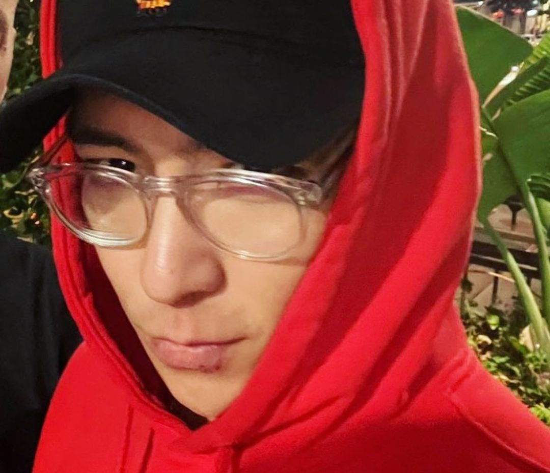 Isabel_Idoma's tweet image. July 31 is my birthday
And I couldn't be more grateful for my BDAY present 🔝🔥
#TOPComeback #BIGBANG 
 #ChoiSeungHyun