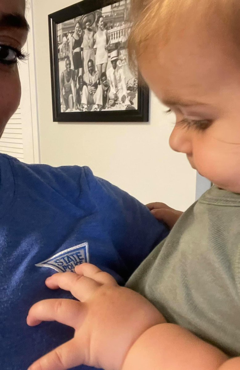 DKWeaverWrites's tweet photo. Clearly my niece Josephine likes the @NJSP patch on my shirt💙💙#police #NJSP #statepolice #statetrooper #trooper #NJStatePolice #lawenforcement #pio #piolife #publicaffairs #publicinformationofficer #NJCOPS #statetroopers #newjerseystatepolice #theoutfit #NJ #newjersey https://t.co/96Mz2gUntS