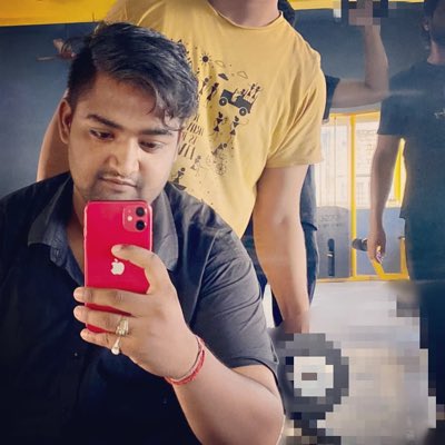 bhaskarzj's tweet photo. I'm so bored. Who will talk to me  #NewProfilePic https://t.co/tVIGDlvYjQ