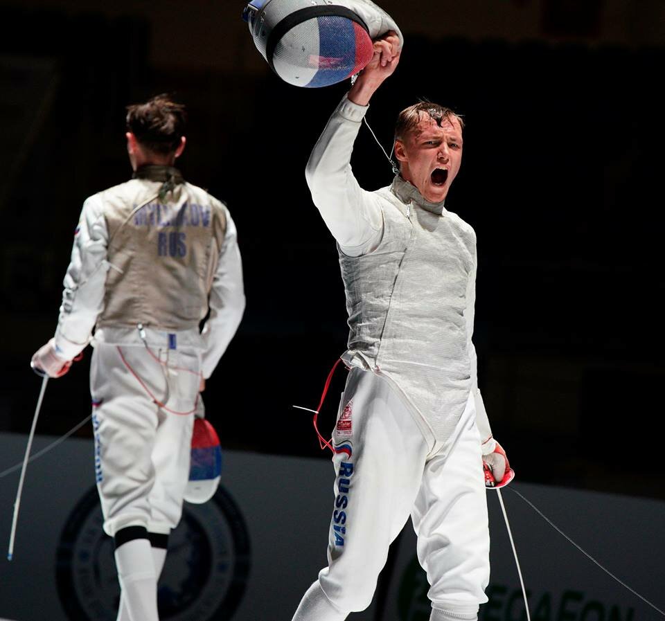 🇯🇵🇷🇺Наши в Токио.
 
🥋Дзюдоистка Дарья Межецкая (в\к до 57 кг) потерпела поражение от Тунцзюань Лу (Китай).

🤺Рапирист Антон Бородачев проиграл в 1/16 финала Нику Иткину (США) - 11:15

🥋Кирилл Бородачев победил Ли Хван Хёна (Корея) - 15:14. В 9:25 - 1\8 финала с Иткиным.