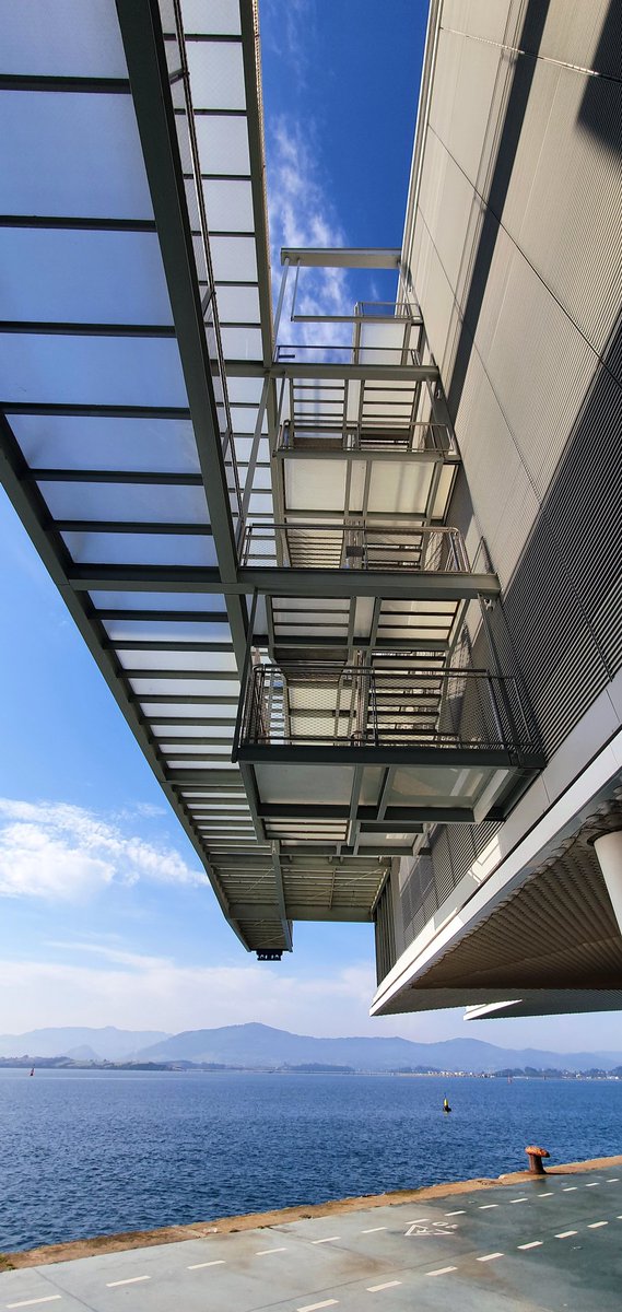 Carydev3's tweet image. Santander y la arquitectura del Centro Botín son una buen tandem.