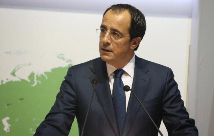 philenewscy's tweet photo. Στόχος μία δήλωση των «27» της ΕΕ με σαφή προειδοποίηση προς Άγκυρα για άρση των τετελεσμένων στα Βαρώσια   https://t.co/jBlloFO4MP https://t.co/nAFmphSkGc