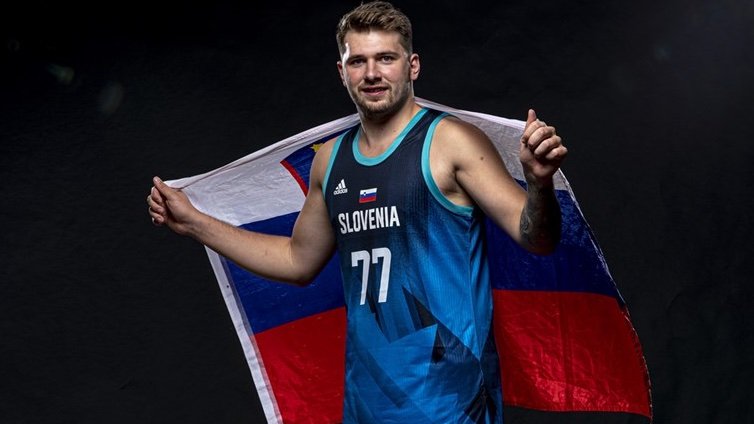 ElPerimetroNBA's tweet photo. Primeros 5 minutos de Doncic en Juegos Olímpicos.

12 puntos 🔥

Luka es un jugador para las grandes citas. https://t.co/sQyxGzzywF