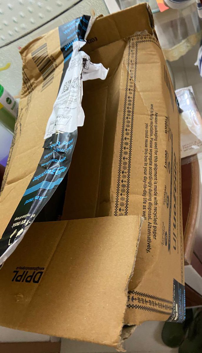 rahulthakar87's tweet photo. @amazonIN @rnd_diaries off late parcels are received in damaged conditions. https://t.co/zDertOK6Pi