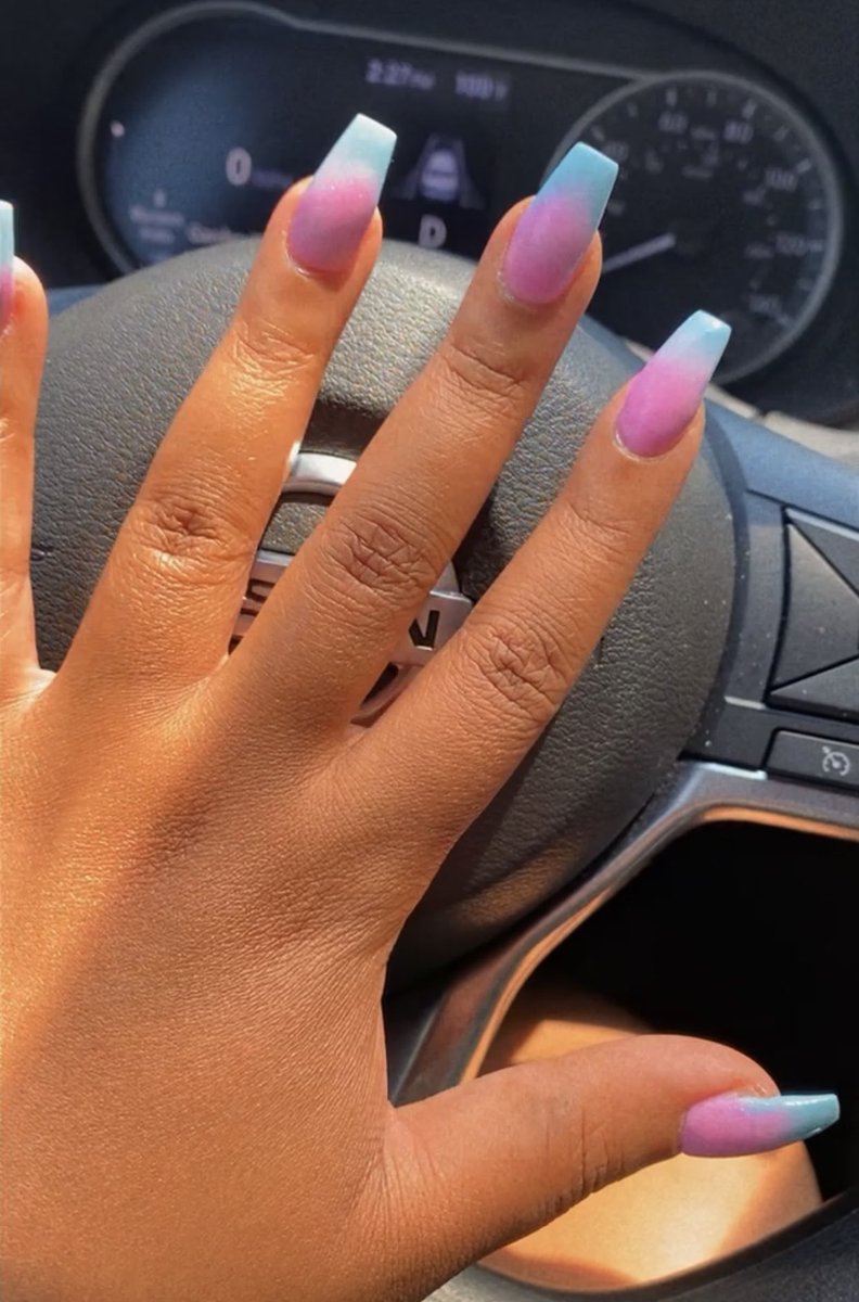 PrissyPawz's tweet photo. #Clawz #Fetish #HandModel #Pretty https://t.co/SmwMMkFAmx