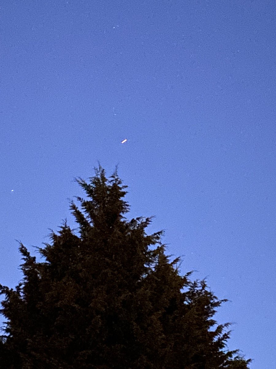 MikeCoug's tweet photo. @NWSSeattle great viewing of the #iss tonight from #marysville. https://t.co/lETF7mGg9T