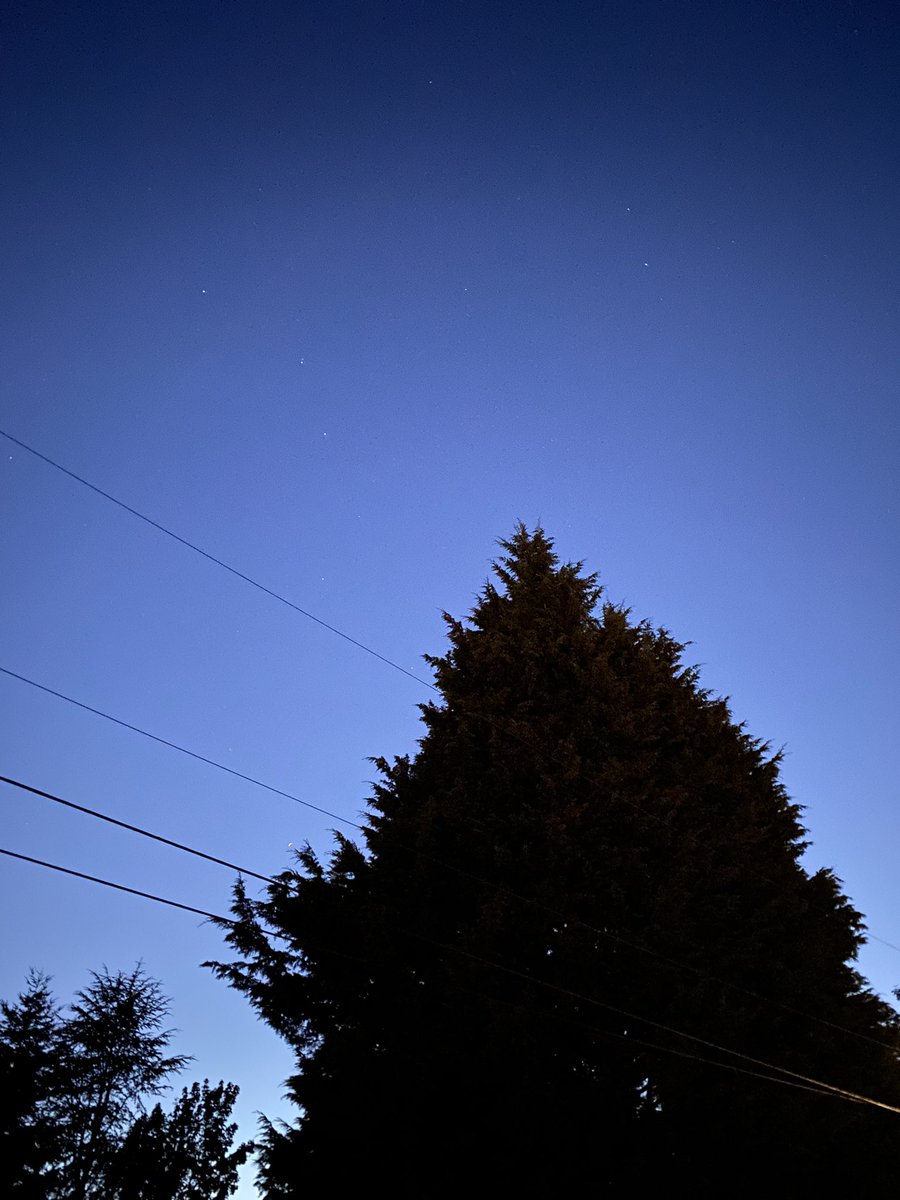 MikeCoug's tweet photo. @NWSSeattle great viewing of the #iss tonight from #marysville. https://t.co/lETF7mGg9T
