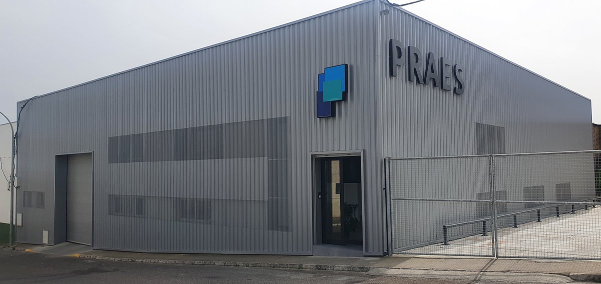 En esta ocasión, les mostramos las imágenes de nuestra nueva NAVE-OFICINA.

En el mes de Diciembre del  2020, tuvo lugar nuestro traslado a las nuevas instalaciones en el Polígono Industrial Los Cantosales, calle Guadaíra nº 2, en nuestra localidad de Mairena del Alcor (SEVILLA).