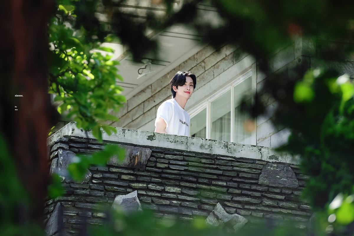 xiaoMe981213's tweet photo. [HQ] 210718 #업텐션 #샤오 #up10tion #xiao 

goodbye summer..🍃@UP10TION https://t.co/09j6qhcvoS