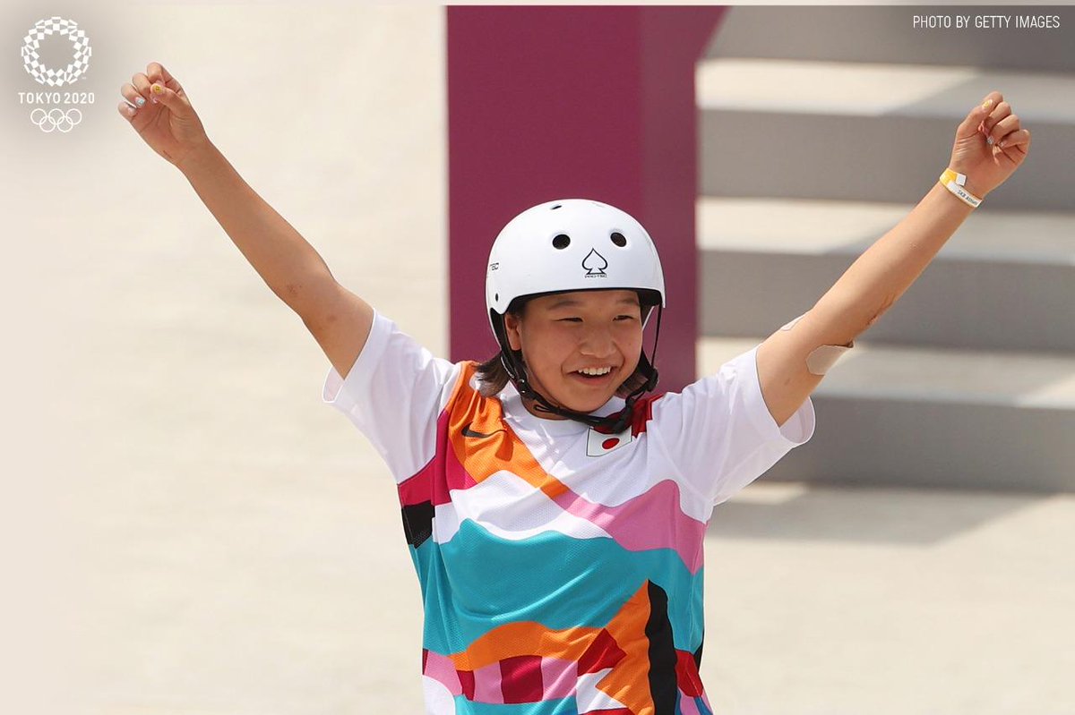 OlympicKhel's tweet photo. #JAP's 13-year-old Momiji Nishiya is the first-ever women's #Skateboarding gold medallist 🥇👧

Yes, THIRTEEN! You read it right 🤯

#Tokyo2020 | #StrongerTogether | #UnitedByEmotion https://t.co/pHQnthGacU