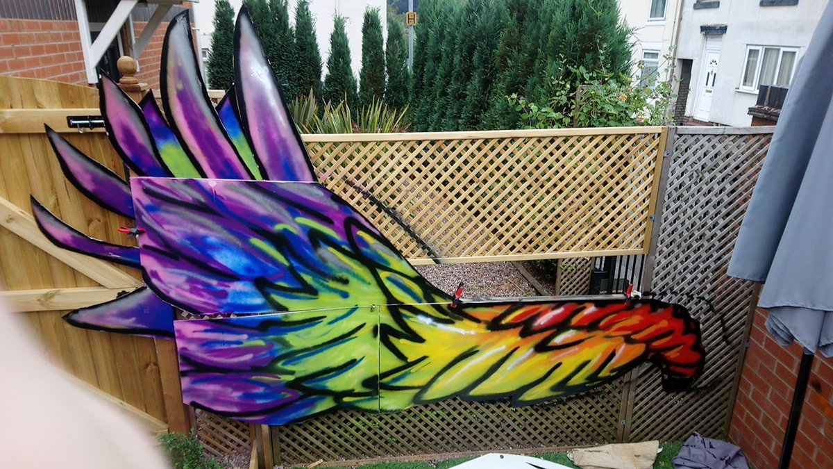 Whats this?

Local artist <a href="/rmole_art/">R.Mole Art</a> creating something colourful for the pride march.