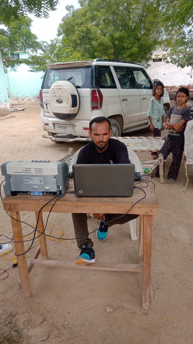 DVVNL AGRA tweet media