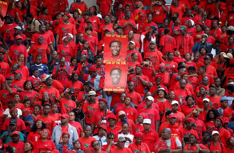 DARLING_RSA's tweet photo. HAPPY HAPPY BIRTHDAY TO THE JULY MOVEMENT .. THE ECONOMIC FREEDOM FIGHTER.. 8 YEARS OF DEDICATION , 8 YEARS OF WISDOM 
#EFFTurns8 ✊✊ 
Aye gole EFF aye gole ✊✊✊ https://t.co/8POy31eFml