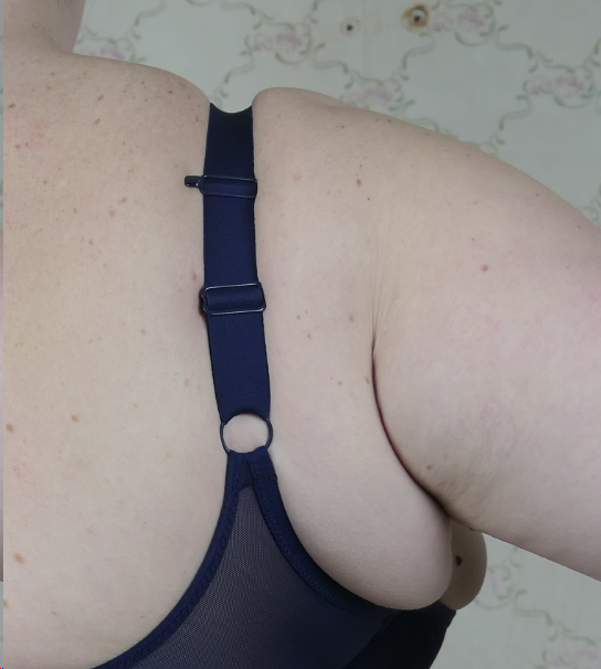 My shoulders carry so much weight!!!! #bra #bigbra #biggirl #bbw #curvy #bustymom https://t.co/dZoES