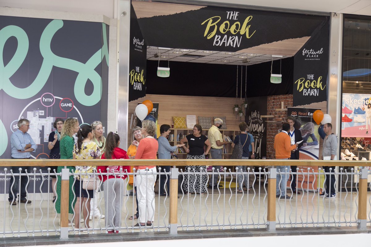 ReadEasyB_stoke's tweet photo. Huge thanks to all those who supported out Awareness Day at Festival Place on Saturday! A great success with several new Readers coming forward. https://t.co/5lxQoxxoem