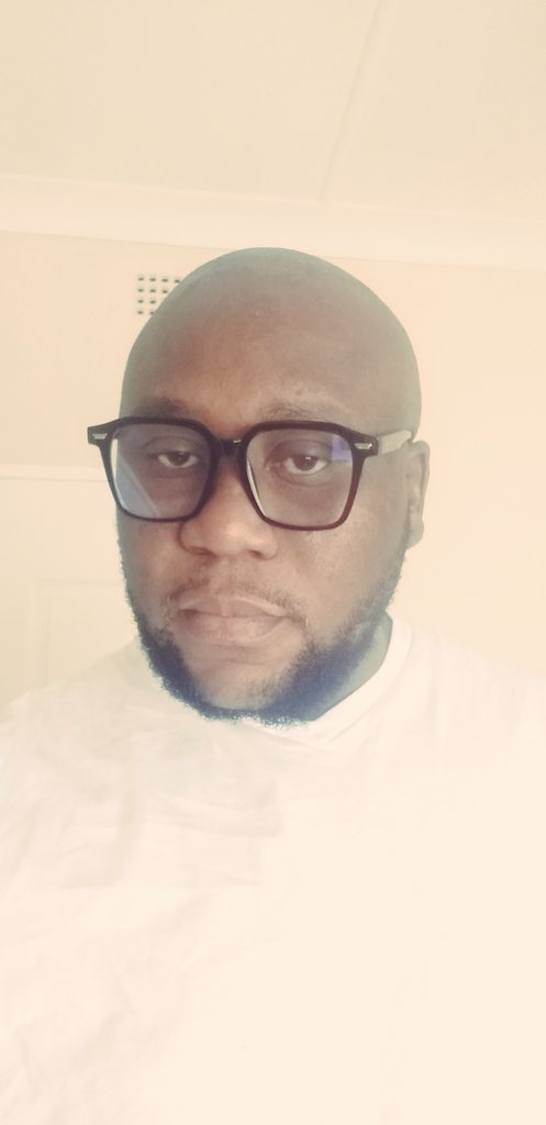 ndichenels's tweet image. We All Need A selfie Once In A While