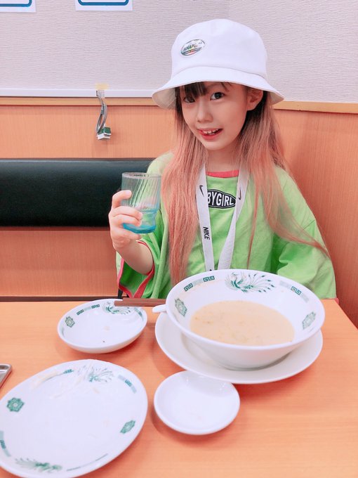 Twitterのコスプレ画像10