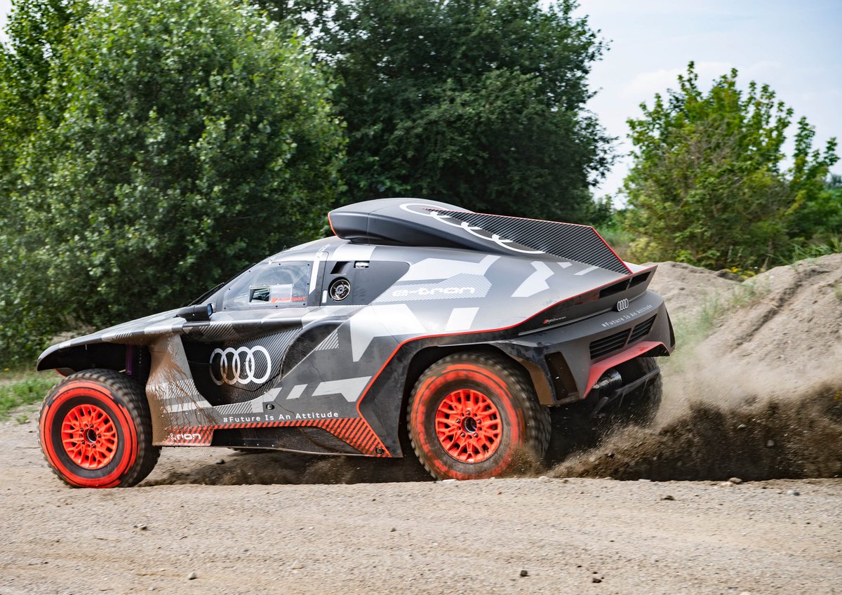 Say hello to the Audi RS Q e-tron, the radical hybrid prototype Audi will b...