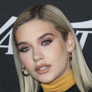 Happy Birthday to Amanda Steele     