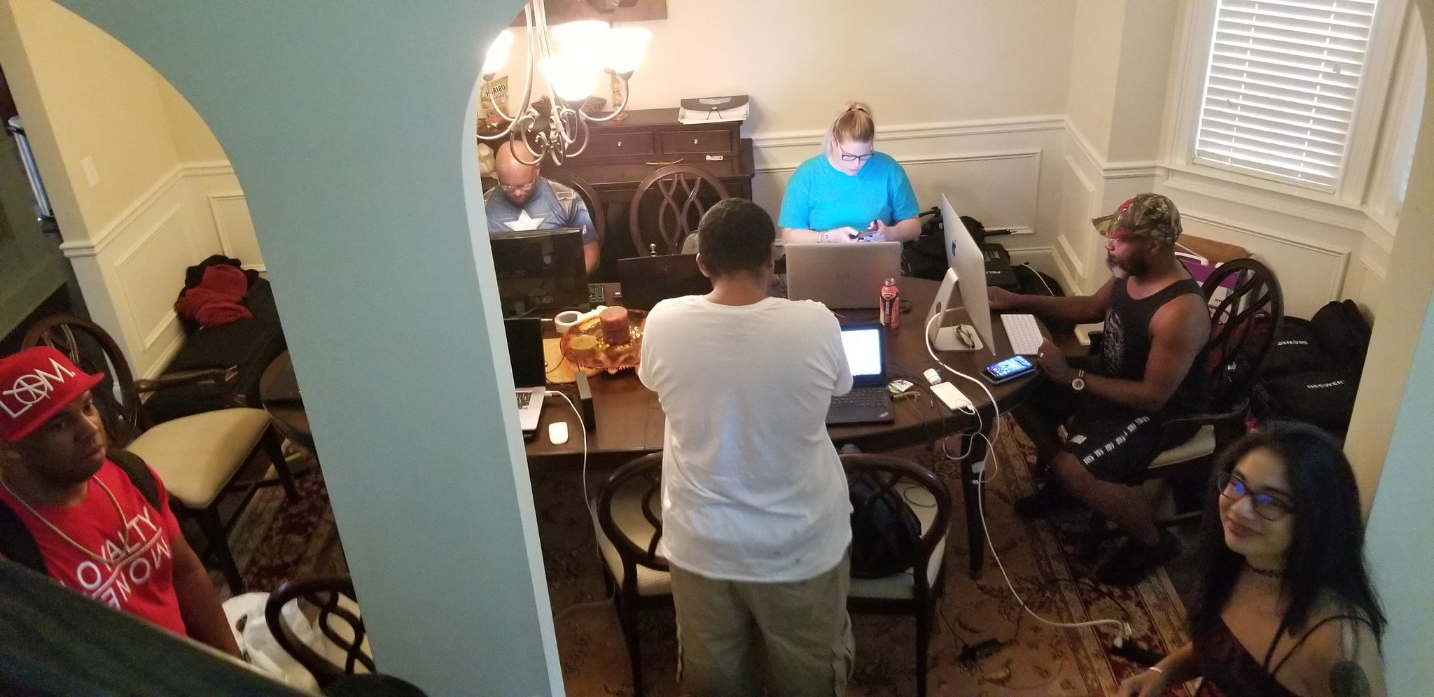 TW Pornstars - 2 pic. AJ Fresh 🤴🏿ManyVids Top 20🤴🏿 BAY AREA Nov 9-12. Twitter. Bts - Control